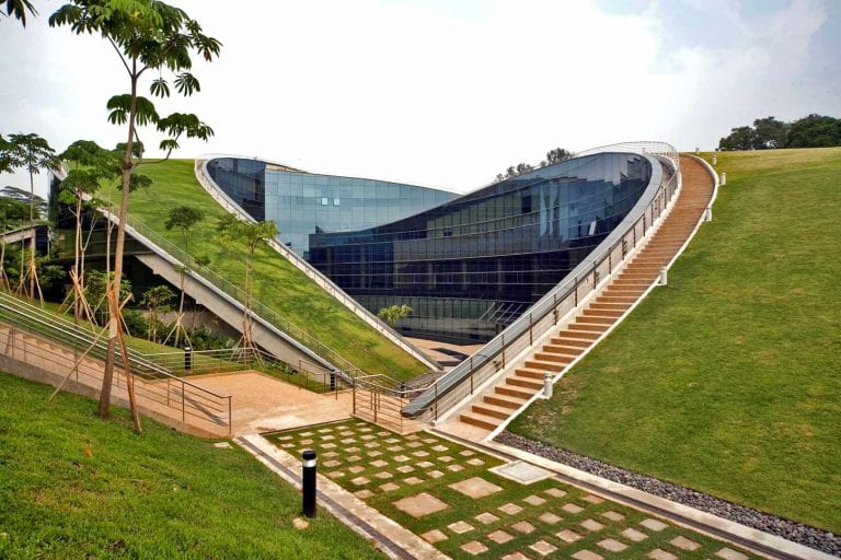 ROOFTOP GREENERY @ NANYANG TECHNOLOGICAL UNIVERSITY